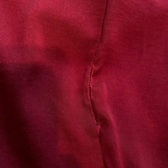 EXPRESS silk burgundy wrap dress. Size xs/small elastic waist band - Picture 3 of 6